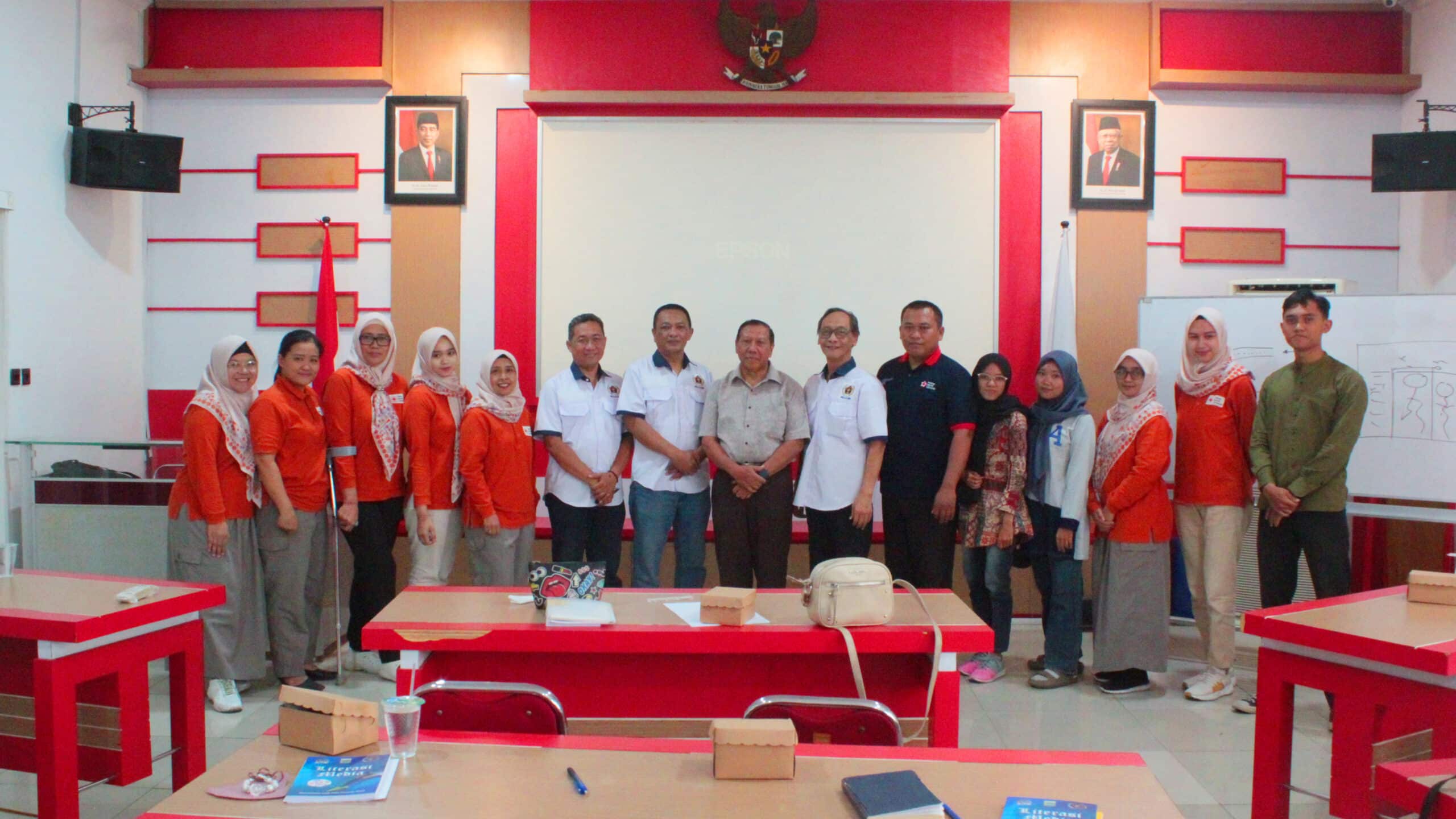 PMI Kabupaten Indramayu BANGUN TIM KIP